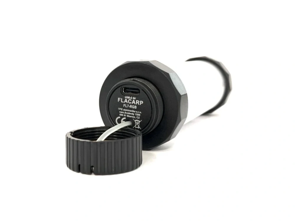 Vodotěsné LED světlo FLACARP FL7 s příposlechem a USB-C konektorem