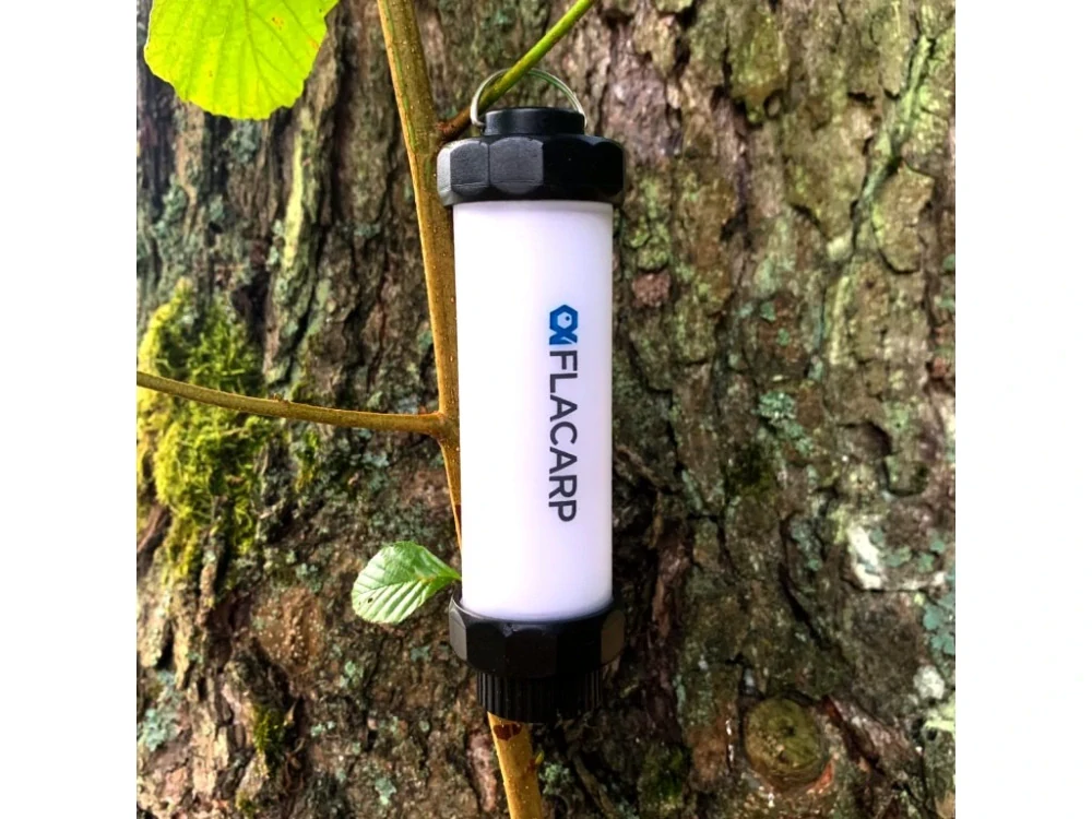 Vodotěsné LED světlo FLACARP FL7 s příposlechem a USB-C konektorem